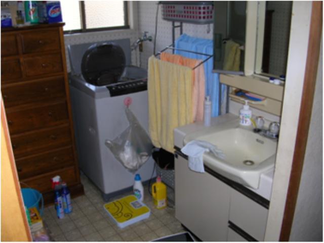 栃木小山　水まわり洗面台　施工前